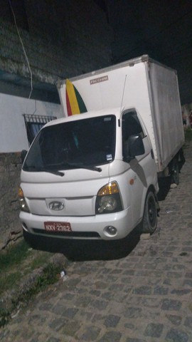 VENDO ESSA HR ANO 2011 CARRO DE PROCEDÊNCIA PRIMEIRA DE MOTOR É CAIXA