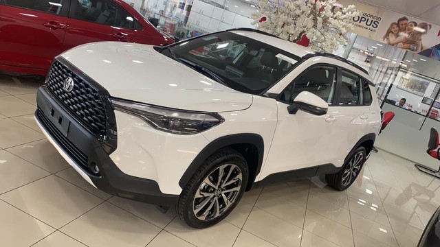 COROLLA CROSS XRE 21/21