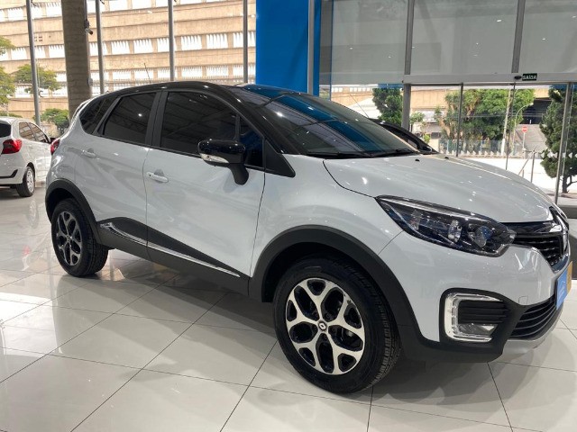 CAPTUR 1.6 INTENSE X-TRONIC FLEX AT-ÚNICO DONO-GARANTIA FÁBRICA!!