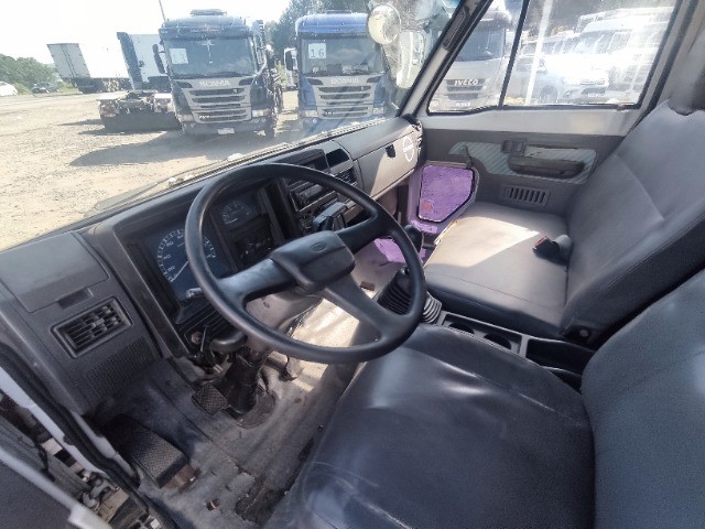 Kia k3600 2003