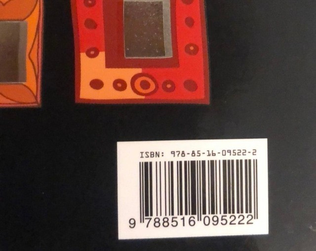 Livro de Espanhol Aprendiendo sobre Identidad - Foto 3