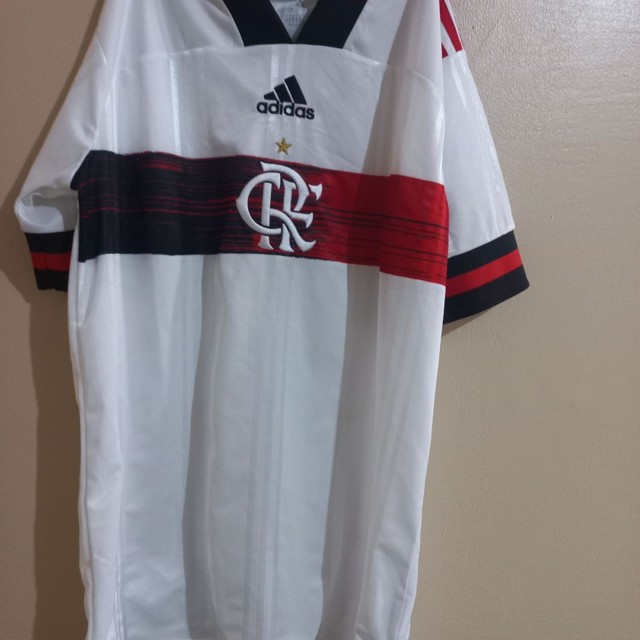 camisa do flamengo furadinha