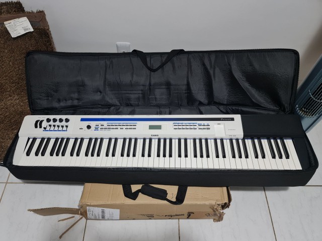 casio privia px5s usado