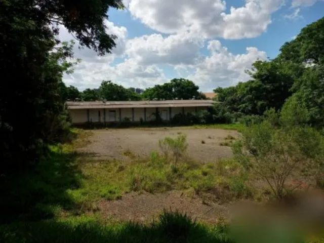 Ótimos terrenos com aprox 14.000m² cada no Shangrilá !!