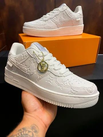 Tênis Louis Vuitton X Nike Air Force novo na caixa  - Foto 2