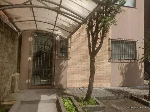 Aluga-se Prédio Comercial com 10 Salas