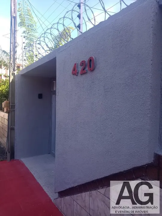 Casa para Locação em Fortaleza, BAIRRO DE FATIMA, 4 dormitórios, 1 suíte, 2 banheiros, 4 v