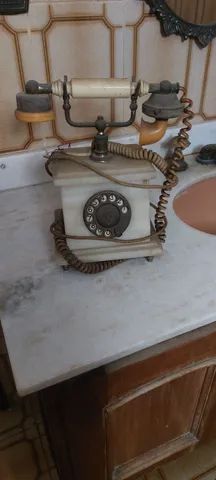 Telefone antigo 