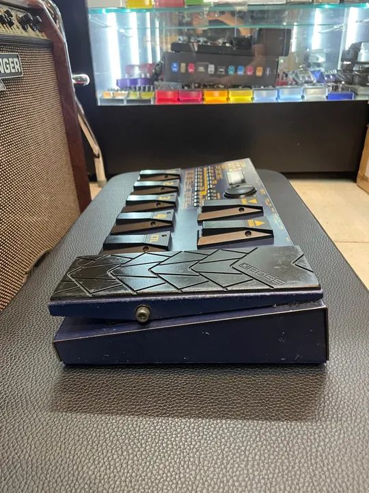 Pedaleira de guitarra Boss Gt3 - Foto 5