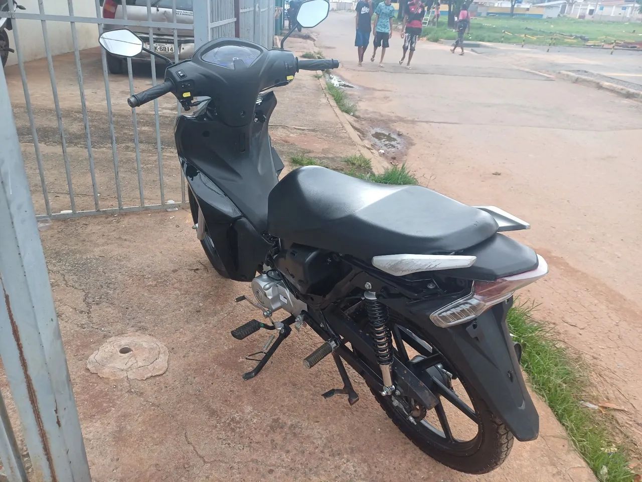 Motocicleta  avelloz 50cc - Foto 5