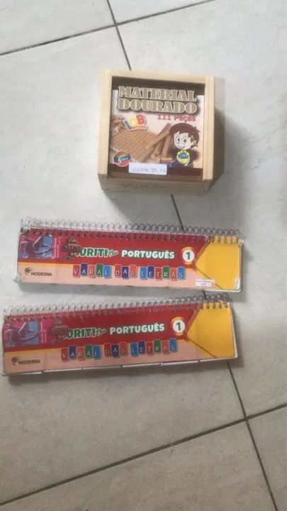 Jogo de Letras e Material Dourado 