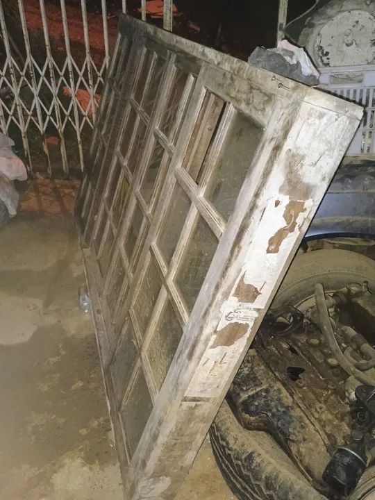 Janelas de madeira antigas - estilo clássico