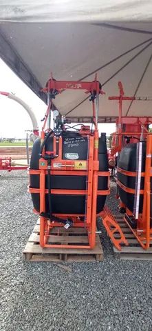 Pulverizador pecuário LMC 600 lts 