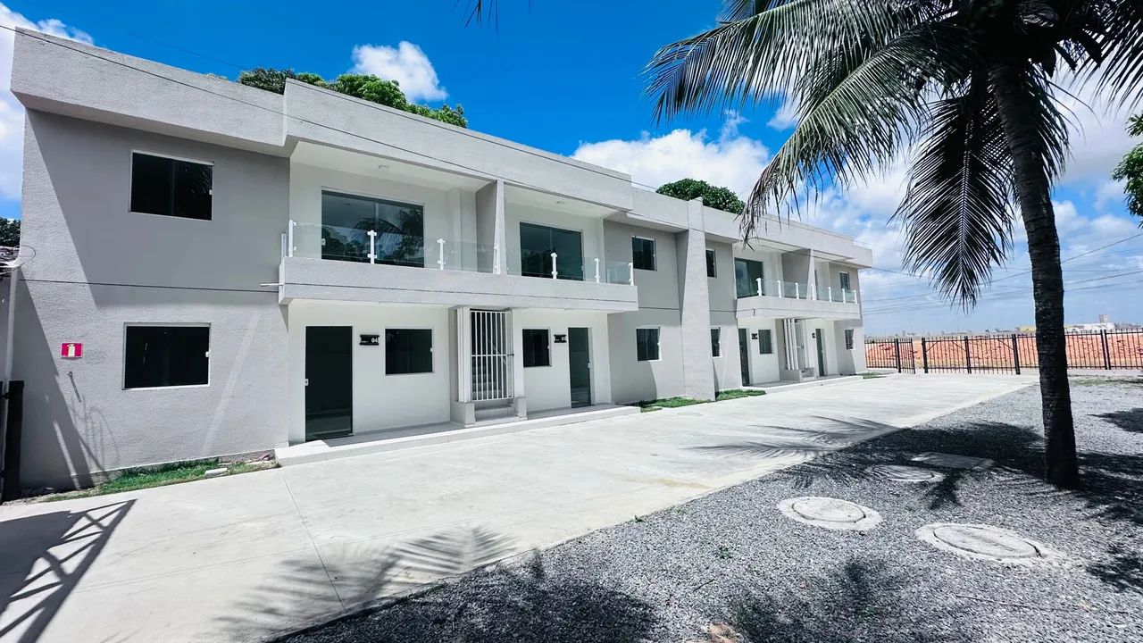 Casas novas em condomínio fechado!