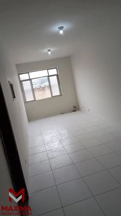 DUQUE DE CAXIAS - EXCELENTE SALA COMERCIAL - 22m²