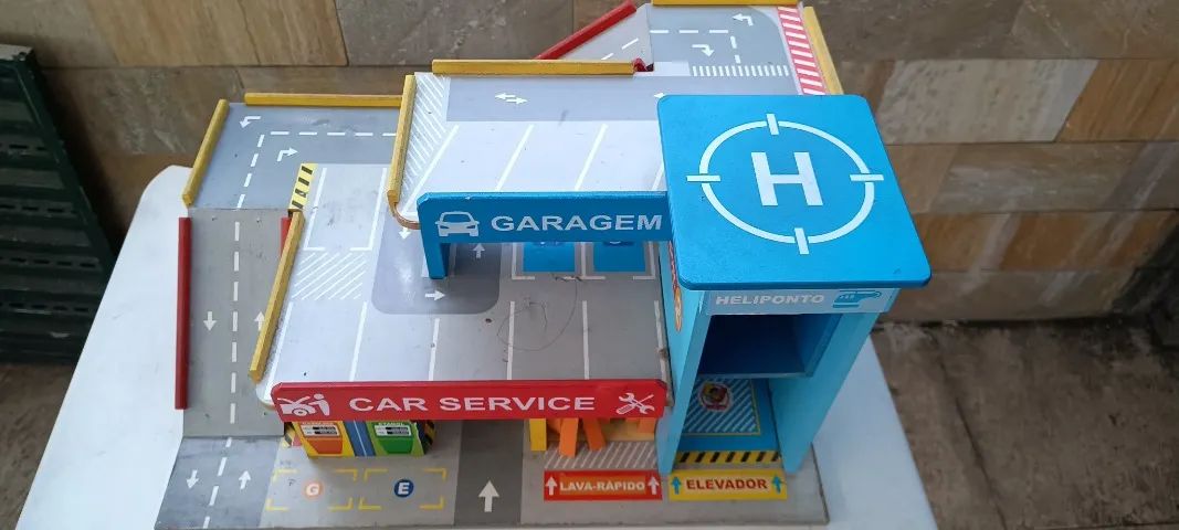Posto de Gasolina Garagem de Madeira Brinquedo Raro! - Foto 4