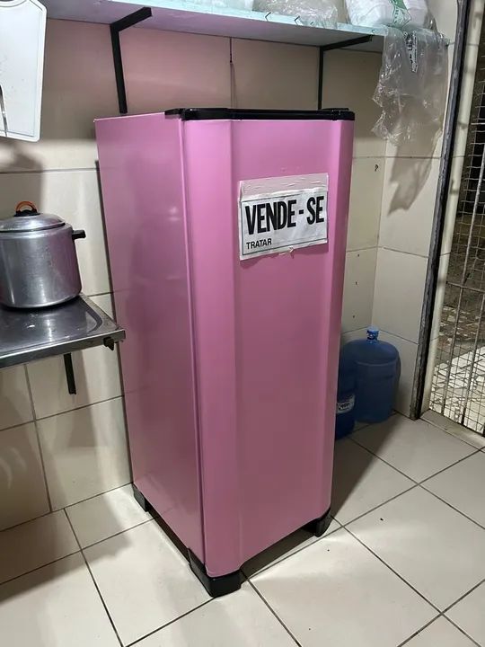 Geladeira seminova - venda - Usada