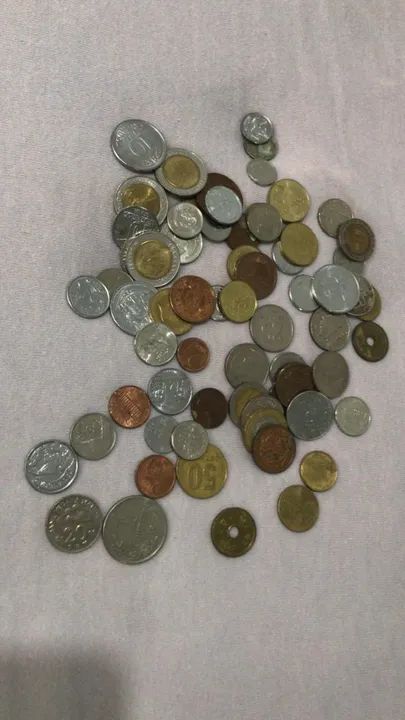 MOEDAS BRASILEIRAS (CRUZEIRO, CRUZADO, CRUZADO NOVO) E ESTRANGEIRAS