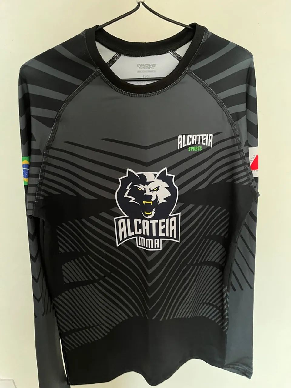 Rashguard de Treino Alcateia MMA - Unissex - tamanho G - NOVA.