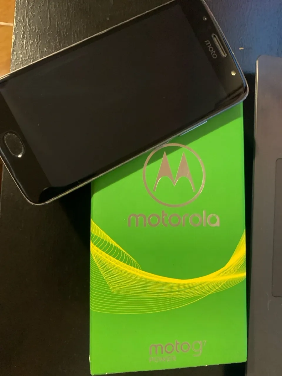Moto g7 power c caixa