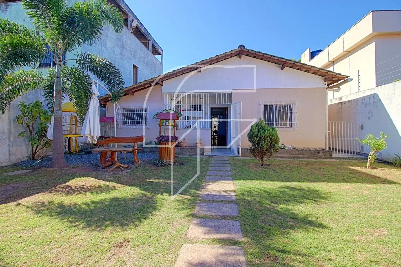 Imóvel para venda tem 360 metros quadrados com 3 quartos em Itapebussu - Guarapari - ES