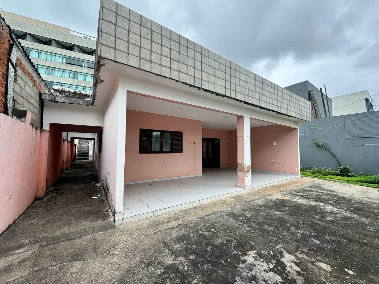 Imóvel Comercial a 75 metros da beira mar de Cruz das Almas