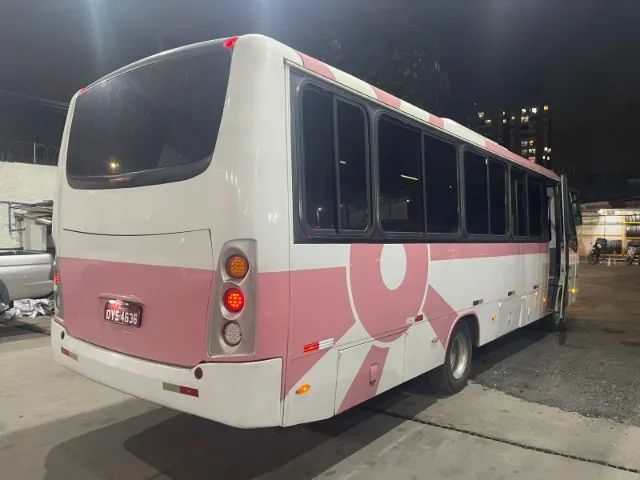 micro comil pia 2014  com 30  lugares  +  01 - Foto 4