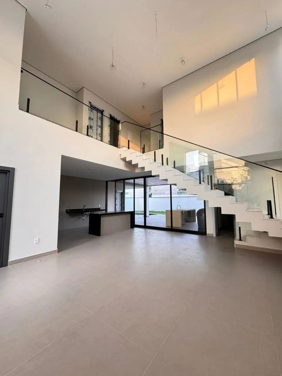 Linda Mansão no Alphalle - Foto 15