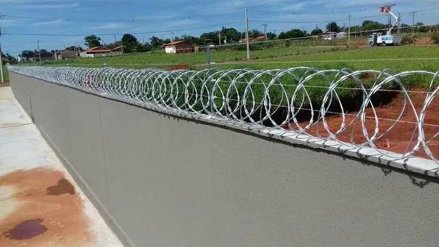 Concertina Dupla clipada JÁ INSTALADA.