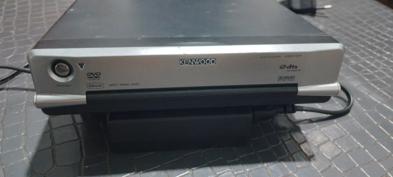 Kenwood dvd player VDP-07