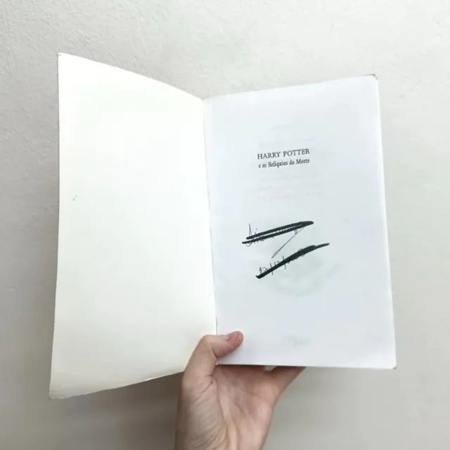 Livro Harry Potter e as Relíquias da Morte - J. K. Rowling - Foto 5