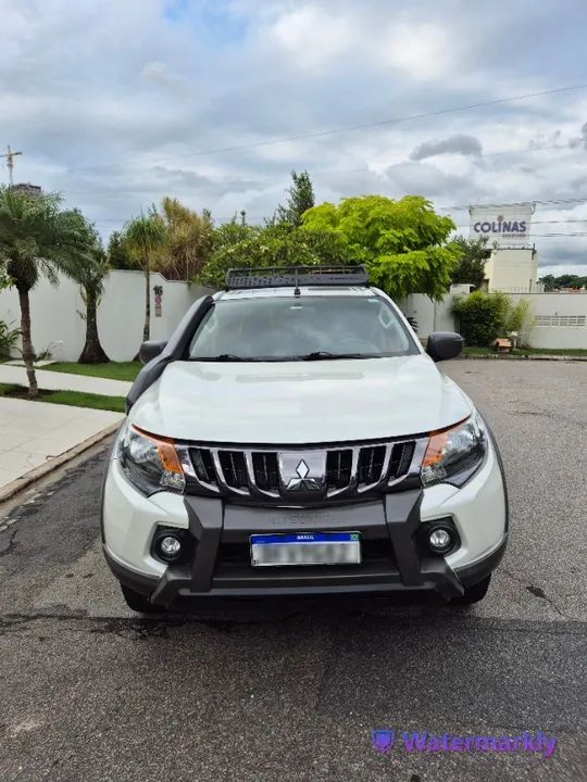 Mitsubishi L200 Triton 2022 2.4 16v Turbo Diesel Savana Gls - ÚNICO DONO - Foto 2