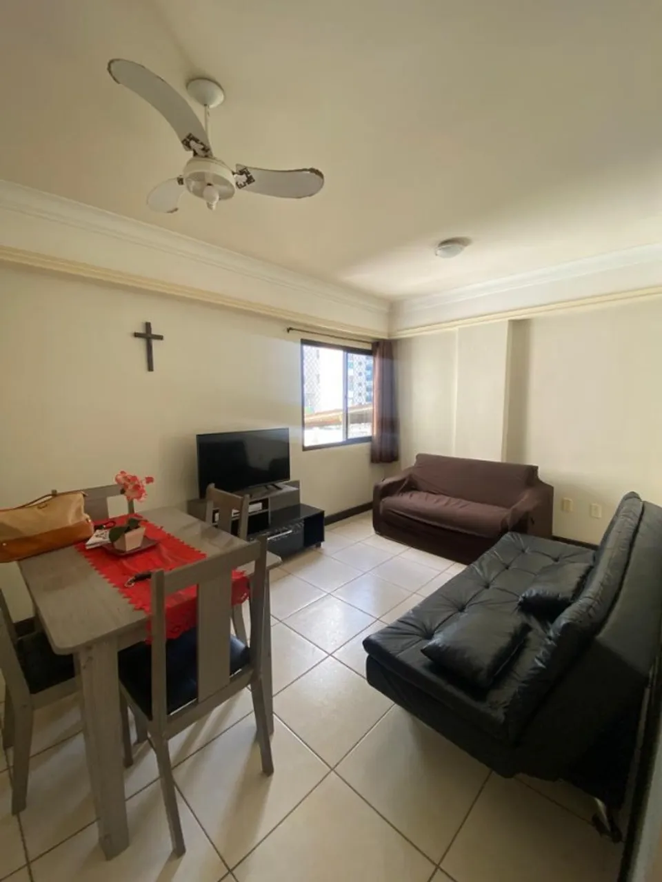 Apartamento Praia do Morro, 60 metros da praia, 2 quartos, elevadores, garagem, internet
