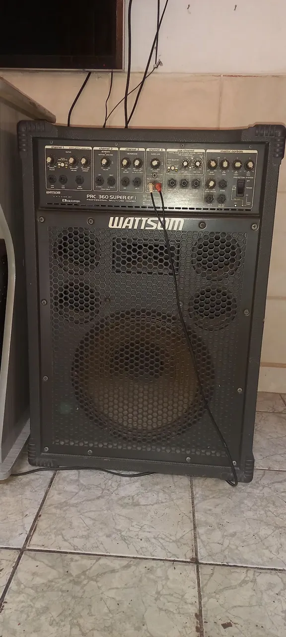 Caixa de som Amplificador Wattsom PRC 360 Super EFI