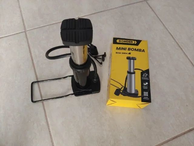 Bomba de Ar Para Pneu de Moto Bicicleta e Bolas - Foto 2