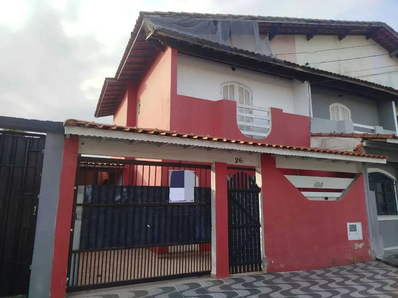 Aluguel de Casa na Aviação, Praia Grande-SP: 2 quartos, 1 sala, 2 banheiros, 1 vaga de gar