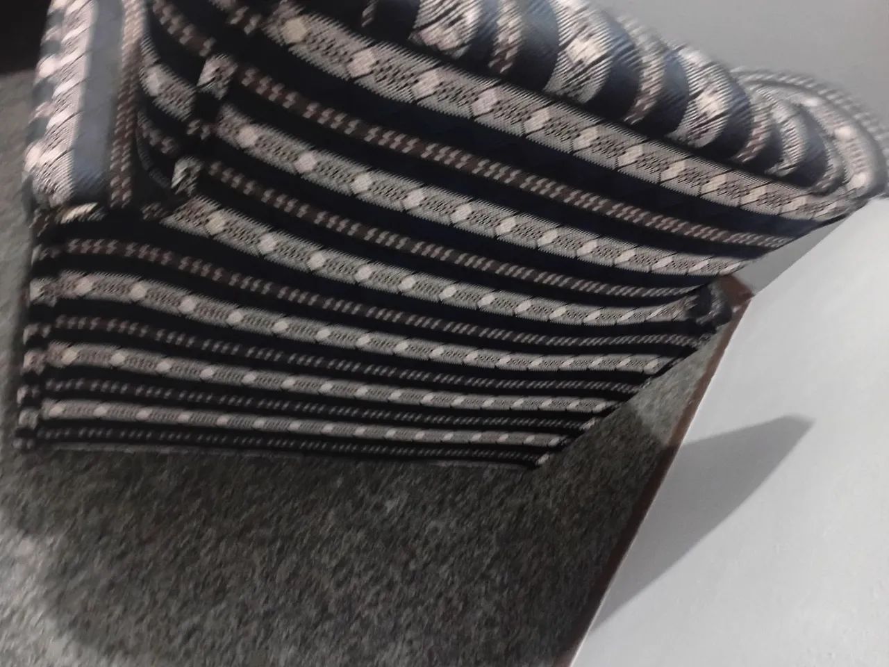 Vendo sofá de hum lugar R$ 70,00(SAIR HOJE) - Foto 3
