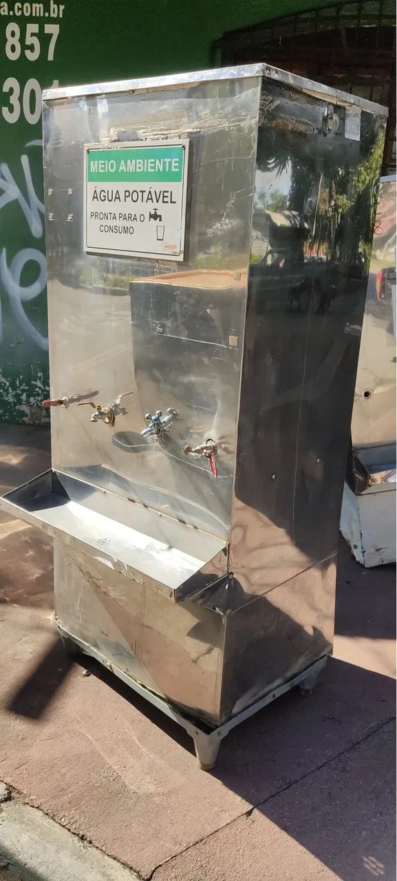 Bebedouro industrial  voltagem 220  