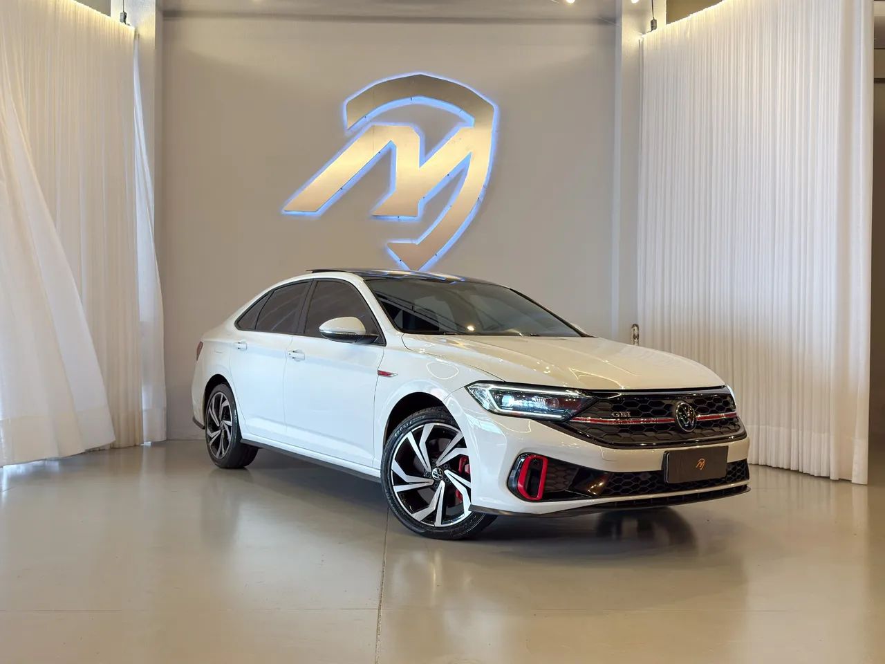 VOLKSWAGEN JETTA GLI 350 TSI 2.0 16V 4p Aut. - Foto 4