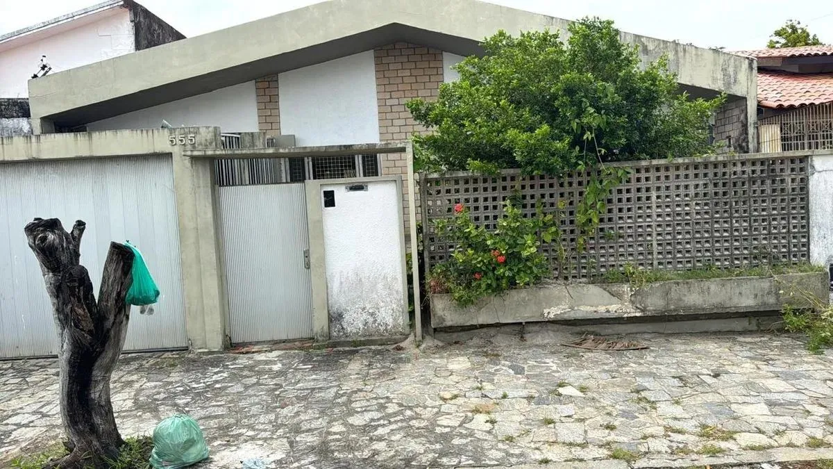 Casa com 3 quartos à Venda, Torre - João Pessoa