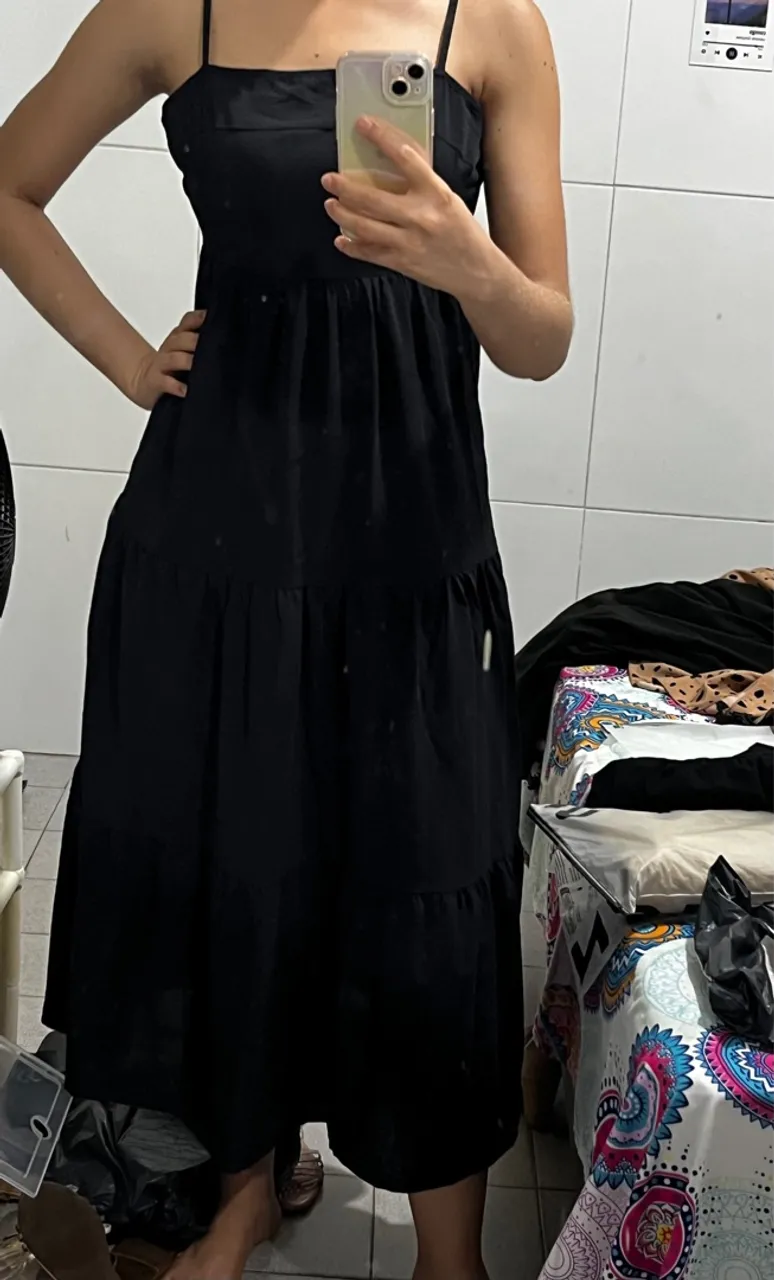 Vestido Preto Midi