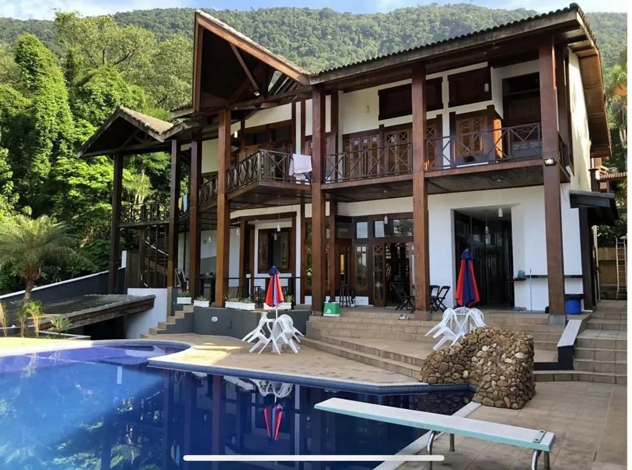 Casa de condomínio em Rua da Mata - Guaecá - São Sebastião/SP