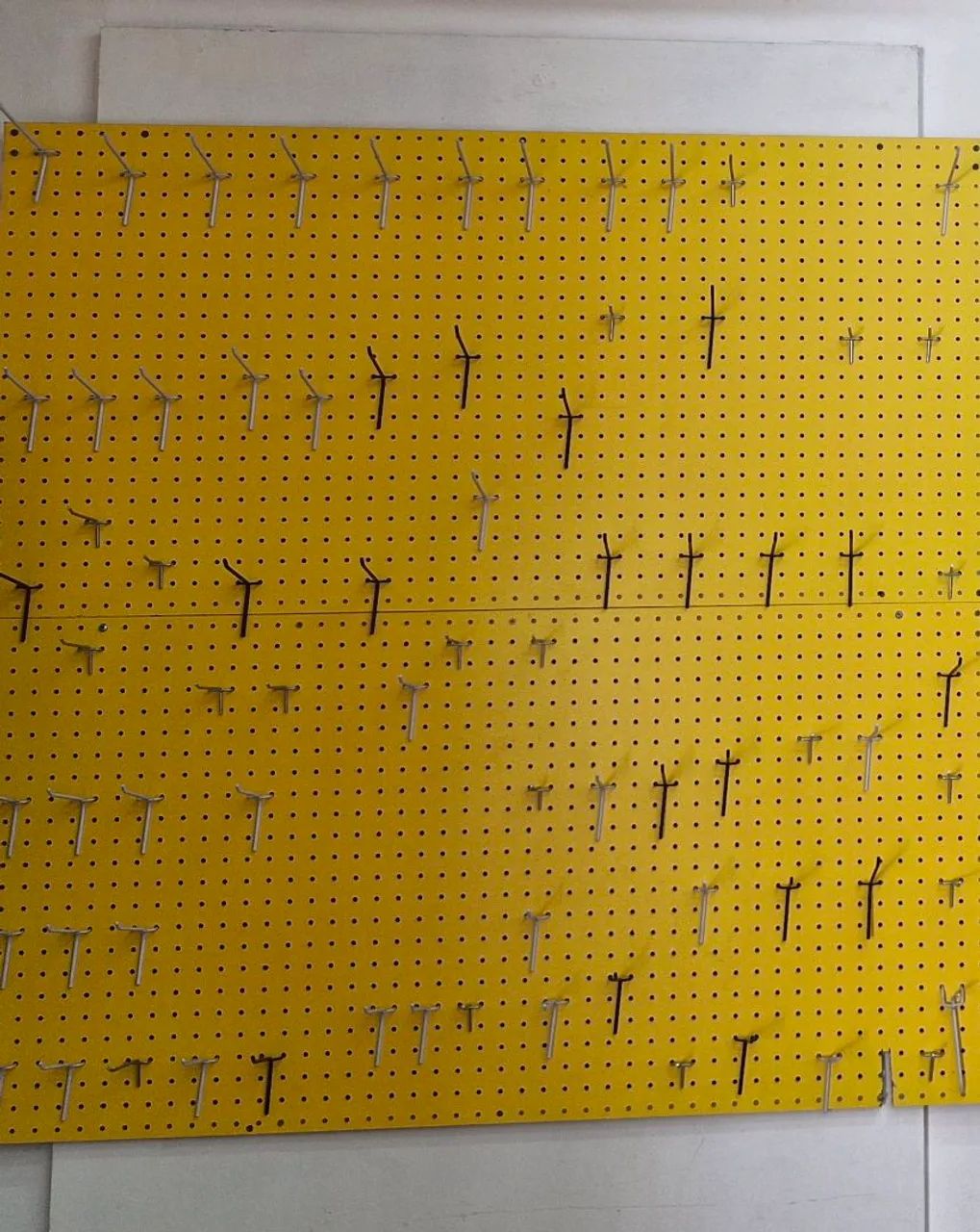 Perforated Panel64872652692609122