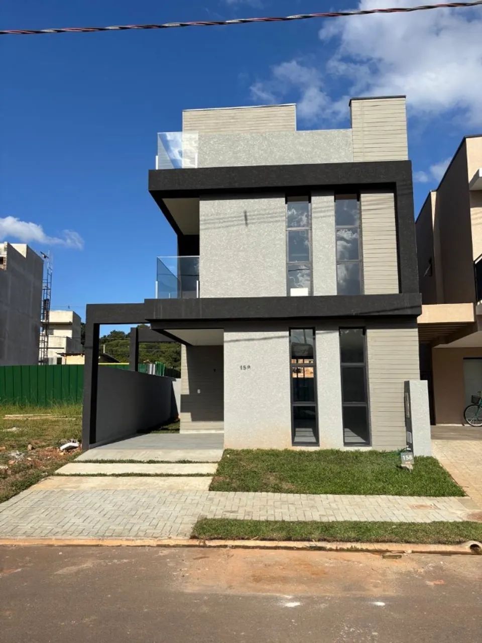 Lindo Sobrado Santa Cândida Condomínio Club 3 Quartos Novo