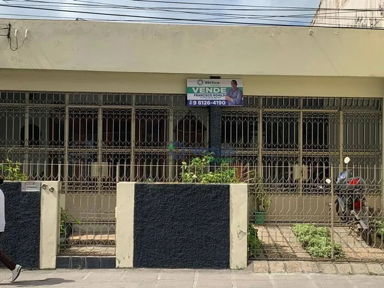 Casa com 7 dormitórios à venda, 198 m² por R$ 250.000,00 - São José - Garanhuns/PE