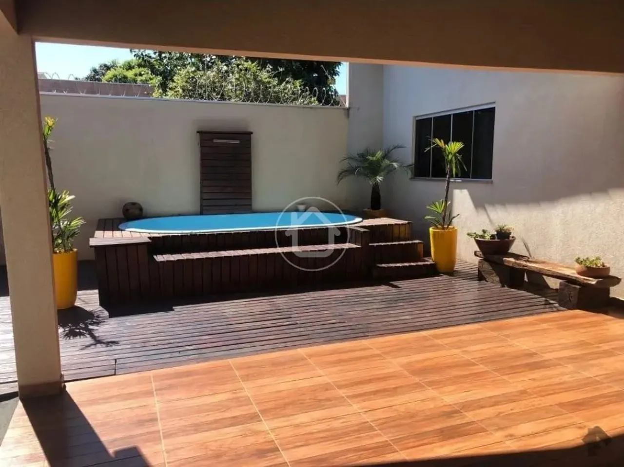 CASA NO CAIÇARA
