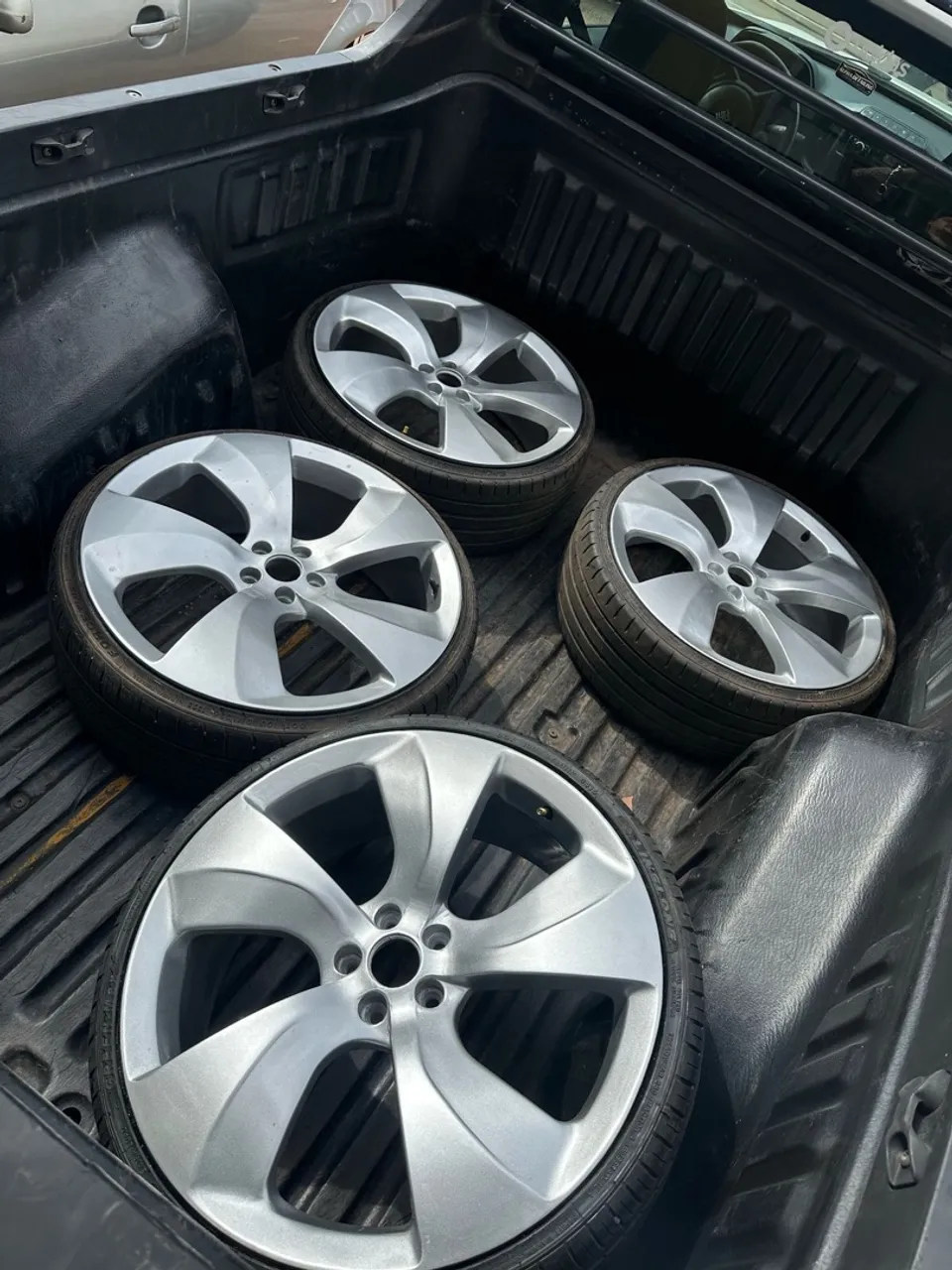 RODA ARO 20