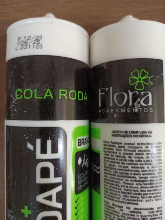 9 tubos de Cola para Rodapé Flora - 400g - Branco - Foto 2
