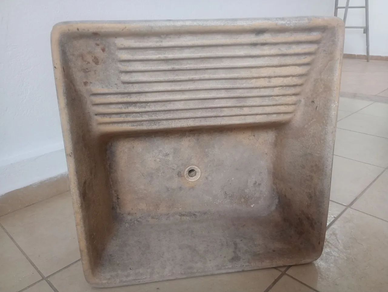 Cuba de Pedra para Lavar Roupa