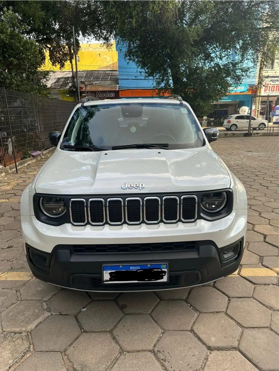 Vende-se Jeep Ranegade 2023, 16 mil km rodados
